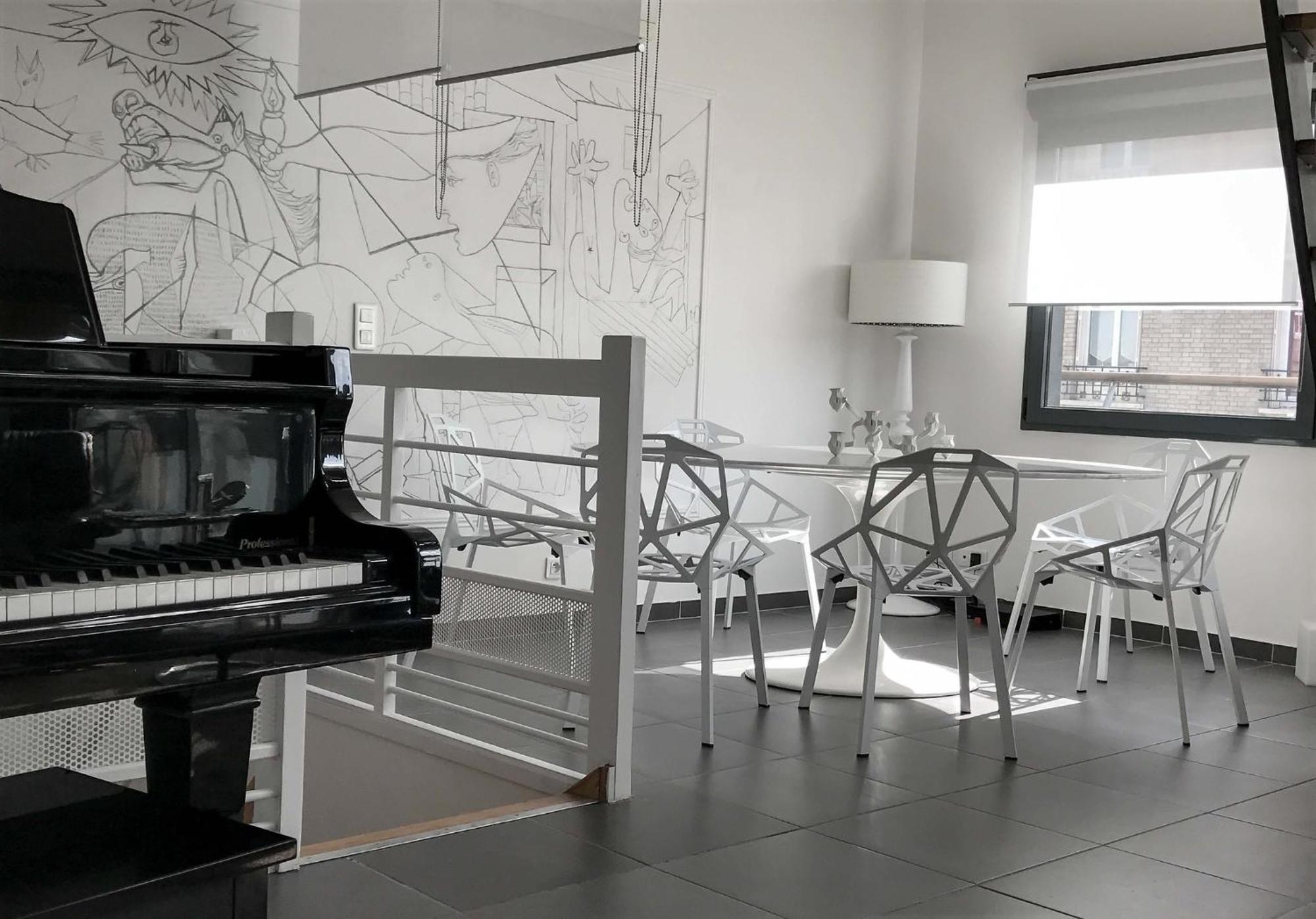 ラ・ガレンヌ・コロンブBeautiful Loft 130M2 Sun And Free Parking Ok 1M95アパートメント エクステリア 写真
